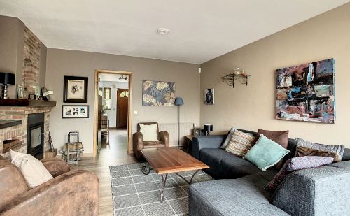 Maison 3 façades en bord de Meuse à Oupeye Maison 3 façades en bord de Meuse à Oupeye