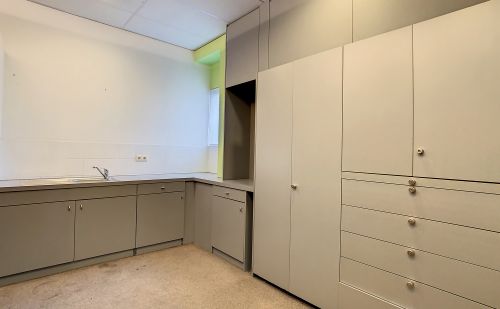 Maison de commerce ou de bureaux au centre de Seraing Maison de commerce ou de bureaux au centre de Seraing