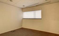 Maison de commerce ou de bureaux au centre de Seraing Maison de commerce ou de bureaux au centre de Seraing