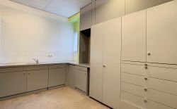 Maison de commerce ou de bureaux au centre de Seraing Maison de commerce ou de bureaux au centre de Seraing