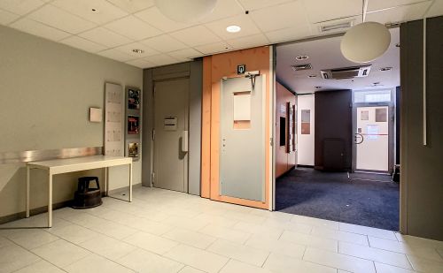 Maison de commerce ou de bureaux au centre de Grâce-Hollogne