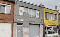 Maison de commerce ou de bureaux au centre de Grâce-Hollogne