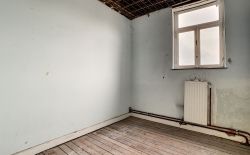 Maison de commerce au centre de Hamoir