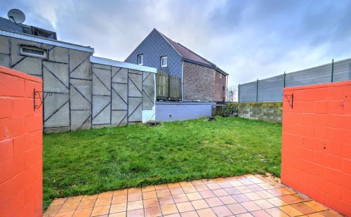 Maison 4 chambres avec garage et jardin