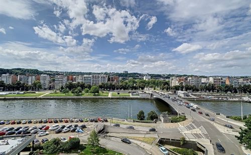 Appartement avec vue sur Meuse Appartement avec vue sur Meuse