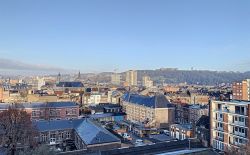 Appartement avec vue sur la Dérivation