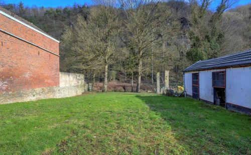 Bungalow 3 chambres avec jardin, garage et boxes à chevaux Bungalow 3 chambres avec jardin, garage et boxes à chevaux
