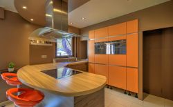 Bungalow 3 chambres avec jardin, garage et boxes à chevaux Bungalow 3 chambres avec jardin, garage et boxes à chevaux