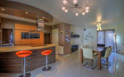 Bungalow 3 chambres avec jardin, garage et boxes à chevaux Bungalow 3 chambres avec jardin, garage et boxes à chevaux