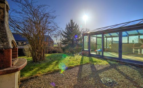 Villa 3 chambres à rafraîchir avec garage et jardin Villa 3 chambres à rafraîchir avec garage et jardin