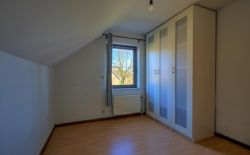 Villa 3 chambres à rafraîchir avec garage et jardin Villa 3 chambres à rafraîchir avec garage et jardin