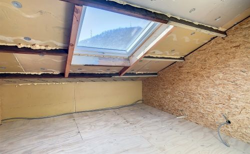 Entrepôt et bureaux au centre d'Angleur Entrepôt et bureaux au centre d'Angleur