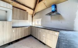 Entrepôt et bureaux au centre d'Angleur Entrepôt et bureaux au centre d'Angleur