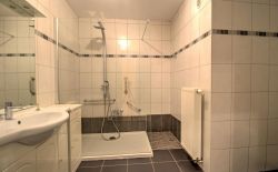 Appartement 2 chambres avec jardin et parking Appartement 2 chambres avec jardin et parking