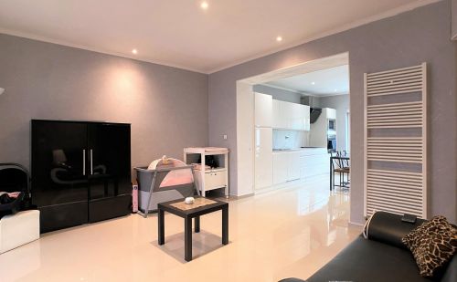 Maison 2 chambres à vendre à Saint-Nicolas Maison 2 chambres à vendre à Saint-Nicolas