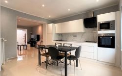 Maison 2 chambres à vendre à Saint-Nicolas Maison 2 chambres à vendre à Saint-Nicolas