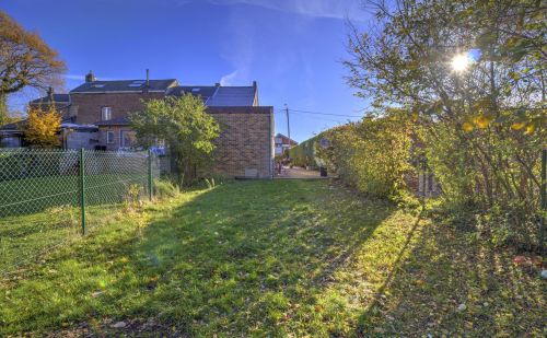 Maison 2 chambres avec parking et jardin