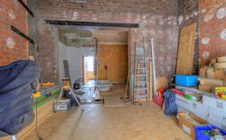 Maison 3 chambres à rénover avec jardin et garage