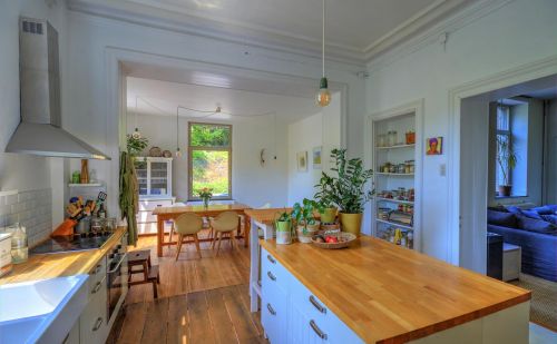 Maison de caractère 5 chambres avec jardin et parking