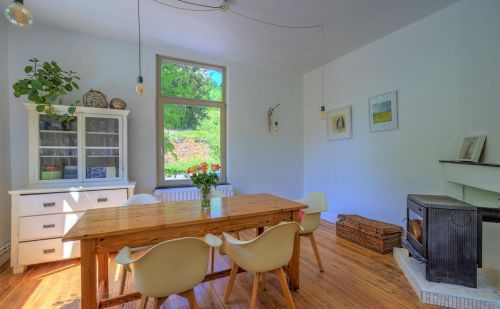 Maison de caractère 5 chambres avec jardin et parking