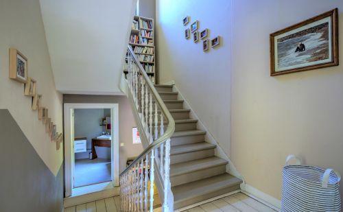 Maison de caractère 5 chambres avec jardin et parking