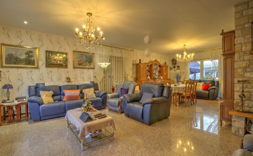 Imposante villa 3 chambres avec jardin et garage