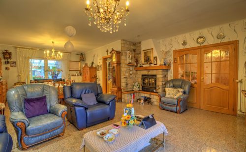 Imposante villa 3 chambres avec jardin et garage