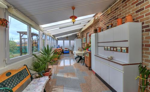 Imposante villa 3 chambres avec jardin et garage