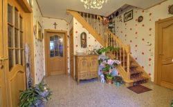 Imposante villa 3 chambres avec jardin et garage