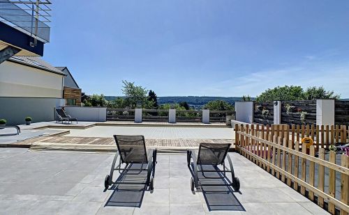 Maison 4 chambres avec piscine Maison 4 chambres avec piscine