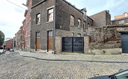 Immeuble de rapport en bon état quartier Saint-Laurent à Liège