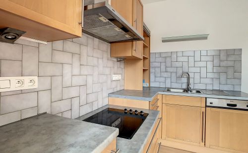 Maison de commerce ou pour profession libérale au centre de Vaux-sous-Chèvremont