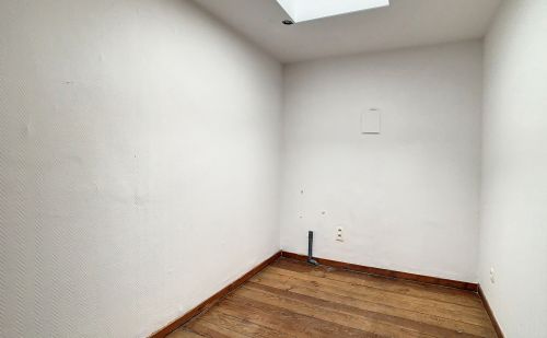 Maison de commerce ou pour profession libérale au centre de Vaux-sous-Chèvremont