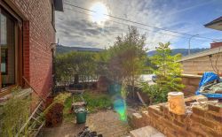 Maison 2 chambres à rafraîchir avec petit jardin