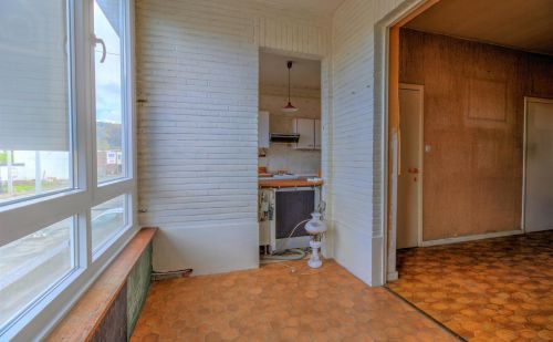 Maison 4 chambres à rénover avec jardin et garage