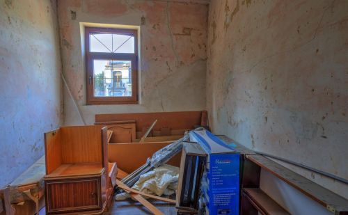 Spacieuse maison à rénover avec jardin