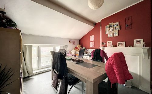 Appartement situé au centre de Vaux s/Chèvremont Appartement situé au centre de Vaux s/Chèvremont