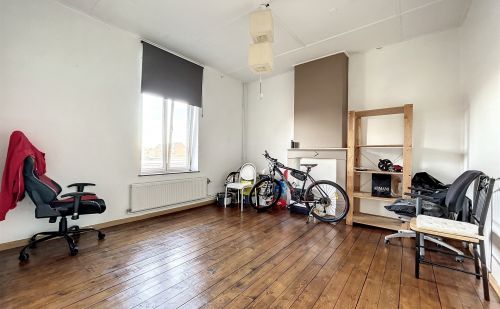 Terrain et 2 habitations à vendre à Hermée Terrain et 2 habitations à vendre à Hermée