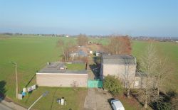 Terrain et 2 habitations à vendre à Hermée Terrain et 2 habitations à vendre à Hermée