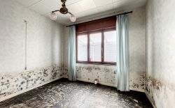 Maison 3 façades au centre de Vaux-s-Chèvremont Maison 3 façades au centre de Vaux-s-Chèvremont