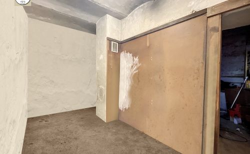 Ancien moulin à vendre sur terrain de 3000 m² Ancien moulin à vendre sur terrain de 3000 m²