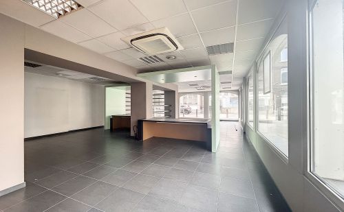 Surface commerciale ou de bureaux quartier Longdoz à Liège Surface commerciale ou de bureaux quartier Longdoz à Liège