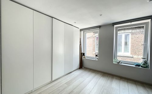 Maison sur 3 niveaux à Vaux s/Chèvremont