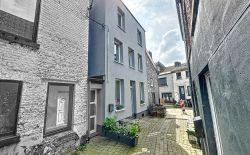 Maison sur 3 niveaux à Vaux s/Chèvremont