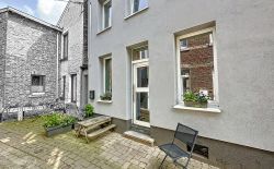 Maison sur 3 niveaux à Vaux s/Chèvremont