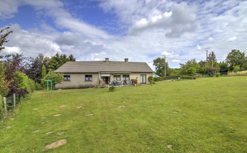 Belle villa 4 façades 3 chambres avec garage, terrasse et jardin