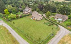 Belle villa 4 façades 3 chambres avec garage, terrasse et jardin