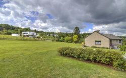 Belle villa 4 façades 3 chambres avec garage, terrasse et jardin