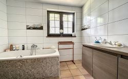 Belle villa 4 façades quartier de Housse à Blegny