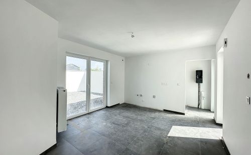 Maison entièrement rénovée à Herstal Maison entièrement rénovée à Herstal